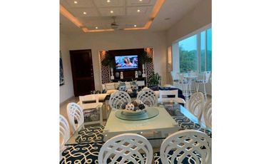 APARTMENT FOR SALE IN PUNTA BARCO IN TIP BOAT VILLAGES