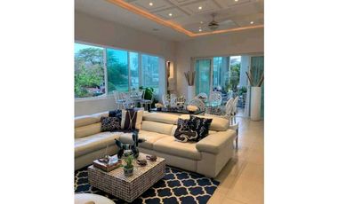 APARTMENT FOR SALE IN PUNTA BARCO IN TIP BOAT VILLAGES