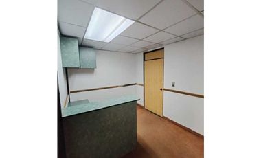 SE VENDE O SE ALQUILAN DOS CONSULTORIOS