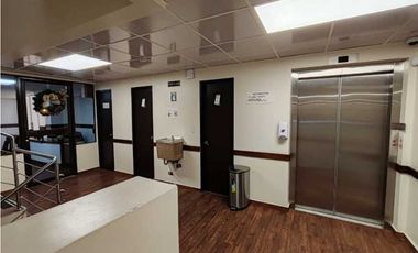 SE VENDE O SE ALQUILAN DOS CONSULTORIOS