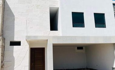 CASA EN VENTA EN SECTOR VIÑEDOS EN TORREON, COAHUILA