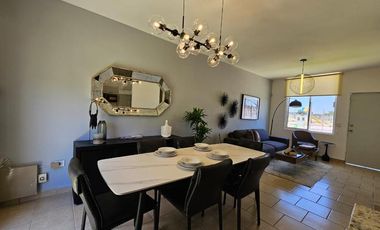 Casa en Venta en Fracc. QUINTAS NAVARRA Torreón Coah. Modelo MALVASIA