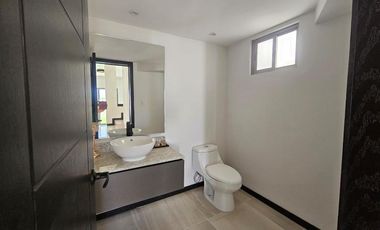 CASA EN VENTA EN FRACC. QUINTAS DEL PALMAR TORREÓN, COAHUILA