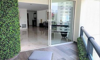 Impresionante departamento con vistas excepcionales en la torre más reciente de Frondoso Lomas Country