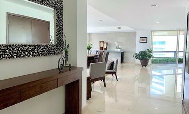 Impresionante departamento con vistas excepcionales en la torre más reciente de Frondoso Lomas Country