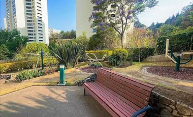 Impresionante departamento con vistas excepcionales en la torre más reciente de Frondoso Lomas Country