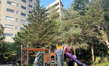 Impresionante departamento con vistas excepcionales en la torre más reciente de Frondoso Lomas Country