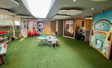 Impresionante departamento con vistas excepcionales en la torre más reciente de Frondoso Lomas Country