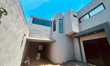 Casa Totalmente Remodelada en Venta en Tepeyac Insurgentes