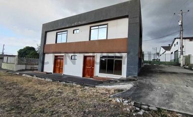 BODEGAS DISPONIBLES EN VIA MONTECRISTI MANTA