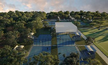 Terreno en venta en privada con vista a lago al norte de Mérida