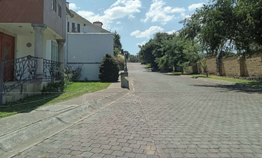 PLÁCIDA CASA DE CAMPO EN LERMA. VENTA