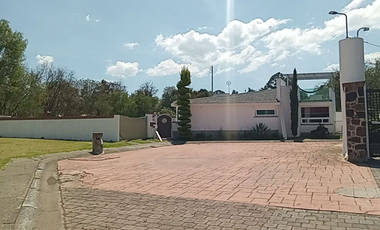 PLÁCIDA CASA DE CAMPO EN LERMA. VENTA