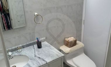 Casa en condominio en venta en Lomas de Tecamachalco
