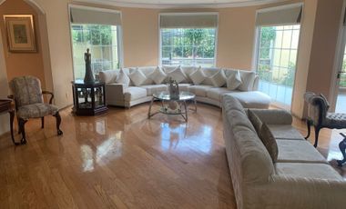 Casa en condominio en venta en Lomas de Tecamachalco