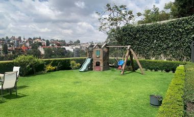 Casa en condominio en venta en Lomas de Tecamachalco