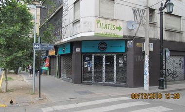 Oficina de 16 m2, 1 privado 1 baño, excelente ubicación