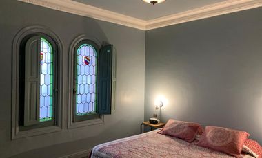 Hotel de 34 habitaciones con baño privado en Santiago Centro