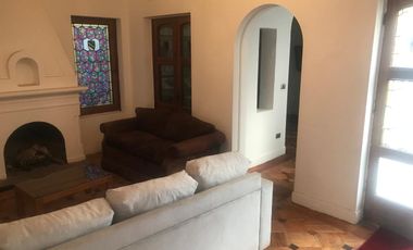 Hotel de 34 habitaciones con baño privado en Santiago Centro