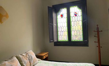 Hotel de 34 habitaciones con baño privado en Santiago Centro