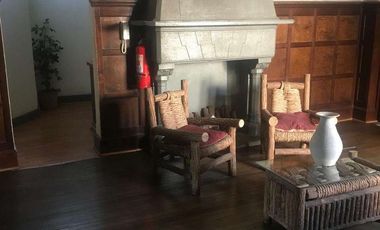 Hotel de 34 habitaciones con baño privado en Santiago Centro