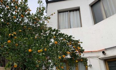 Hotel de 34 habitaciones con baño privado en Santiago Centro