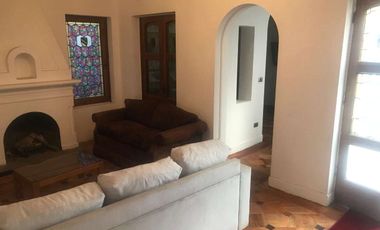 Hotel de 34 habitaciones con baño privado en Santiago Centro