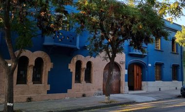 Hotel de 34 habitaciones con baño privado en Santiago Centro
