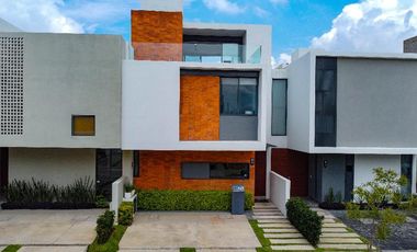 4 Casas en Venta en Paraje Casas de Autor, San Agustín, Tlajomulco