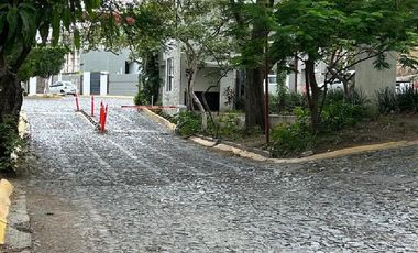 Terreno en Venta en Las Cañadas, 1,851.88m², Zapopan