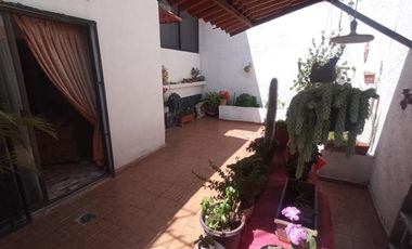 CASA EN VENTA EN BOSQUE DE ISLANDIA