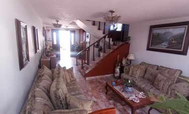 CASA EN VENTA EN BOSQUE DE ISLANDIA