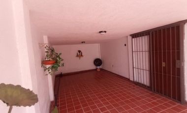 CASA EN VENTA EN BOSQUE DE ISLANDIA