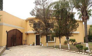 QUINTA EN RENTA EN EL BARRIAL, SANTIAGO NUEVO LEON