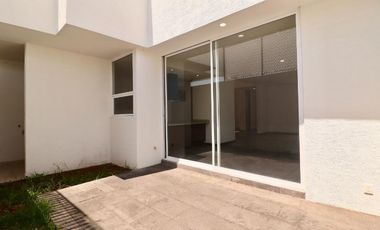 CASA NUEVA EN VENTA EN MORELIA, ZONA ALTOZANO.