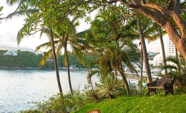 CASA A PIE DE PLAYA EN MANZANILLO