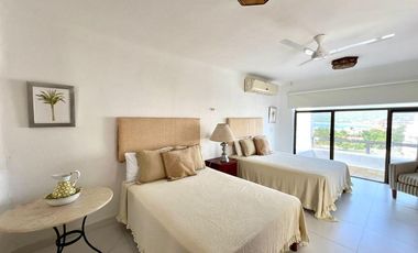 CASA CON VISTA AL MAR EN LA PENINSULA DE SANTIAGO EN MANZANILLO