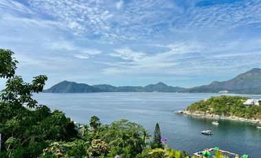 CASA CON VISTA AL MAR EN LA PENINSULA DE SANTIAGO EN MANZANILLO