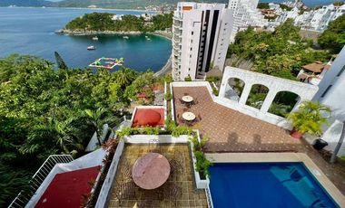 CASA CON VISTA AL MAR EN LA PENINSULA DE SANTIAGO EN MANZANILLO