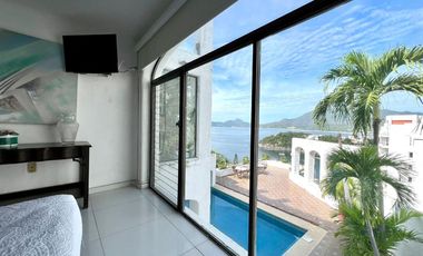 CASA CON VISTA AL MAR EN LA PENINSULA DE SANTIAGO EN MANZANILLO