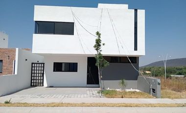 Estrena casa en El Encino Residencial