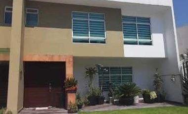 CASA EN RENTA EN HACIENDA DEL PARQUE