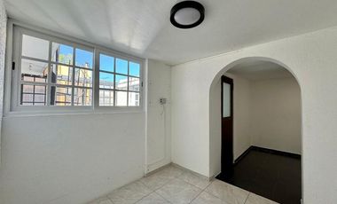 CASA EN VENTA EN SANTA MONICA