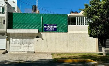 CASA EN VENTA EN SANTA MONICA