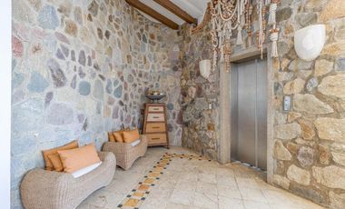 CASA MIS ROCAS