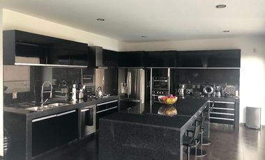 Casa en Venta en Lomas de Bellavista, Atizapán, Vila Sol