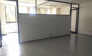 CONSULTORIOS / OFICINAS EN RENTA EN CIUDAD SATELITE
