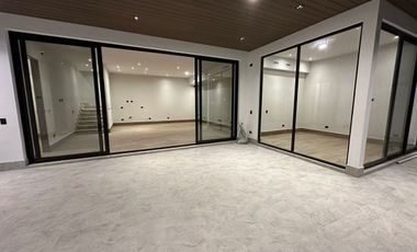 Las fincas casa contemporánea nueva con acabados de lujo en 32,990,000