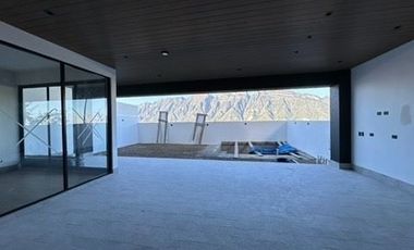 Las fincas casa contemporánea nueva con acabados de lujo en 32,990,000