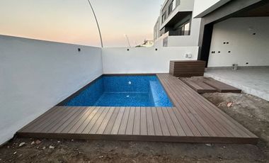 Las fincas casa contemporánea nueva con acabados de lujo en 32,990,000